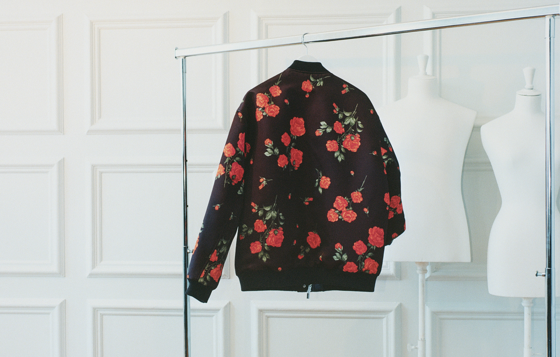 collaboration magda butrym hm bomber roses