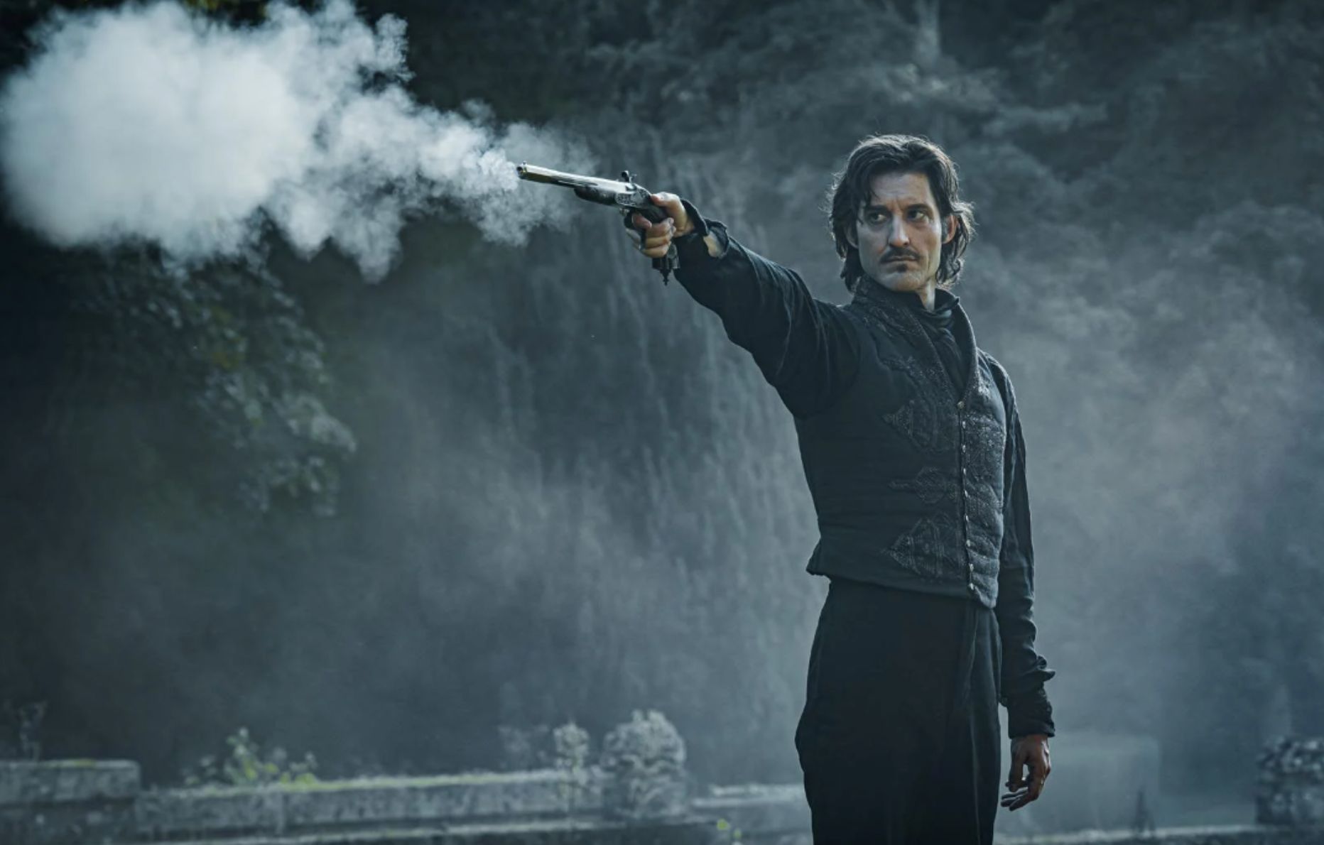 le Compte de Monte-Cristo Pierre Niney Rege Jean Page