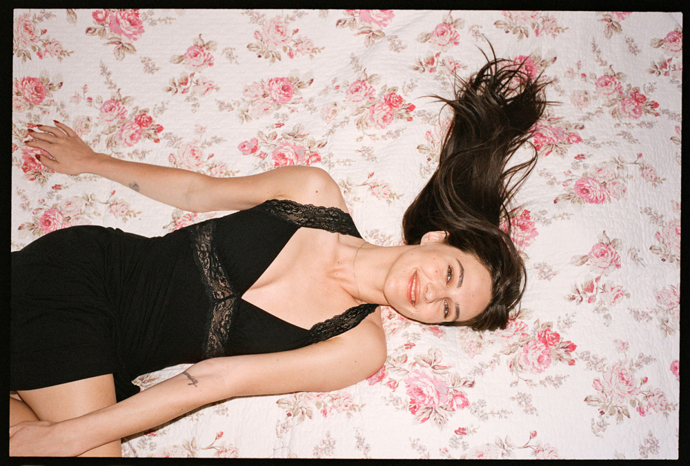 Robe noire Devon Lee Carlson x Reformation