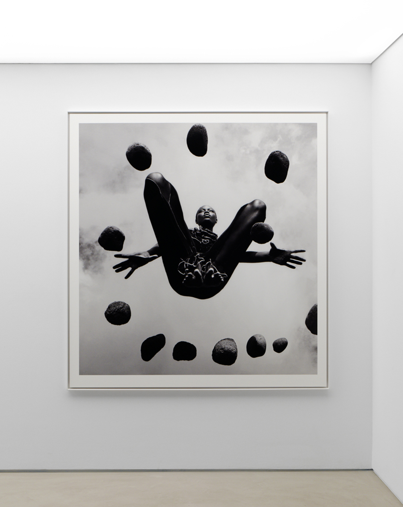 Txema Yeste x Numéro exposition au Reiffers Art Center à Paris.